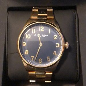 Men's Classic Quartz Blue Dial Watch